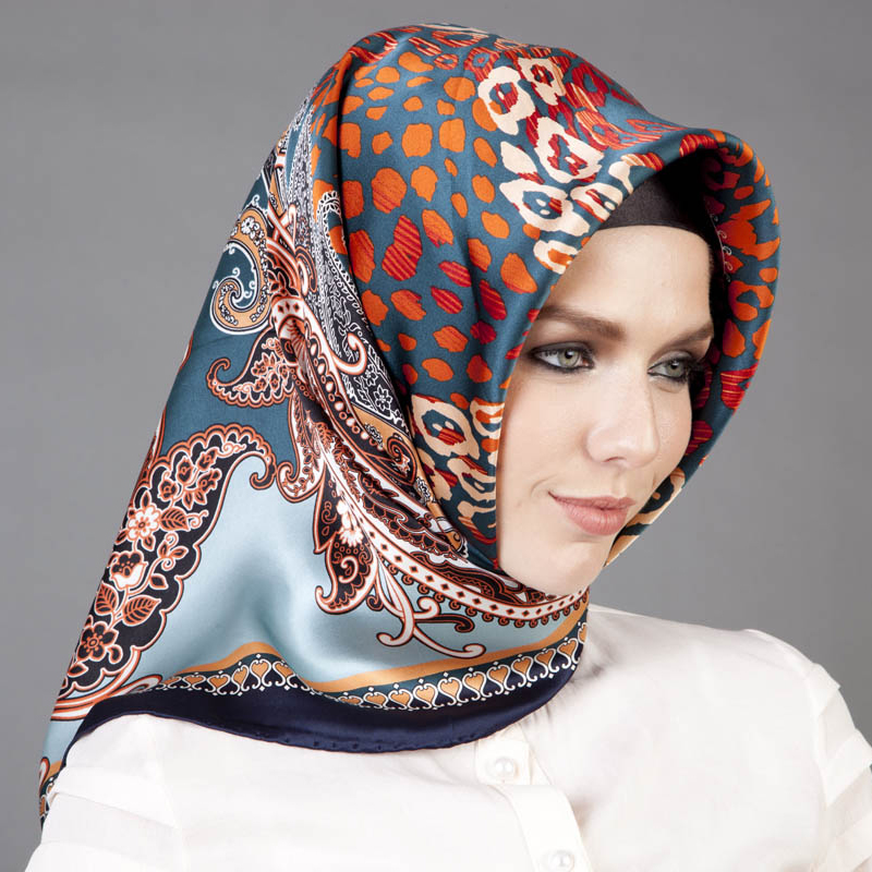 Armine-Kırmızı -Eşarp